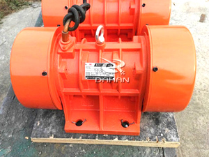 YZU型號(hào)電機(jī)多機(jī)組合,可實(shí)現(xiàn)自同步能完成不同工藝要求